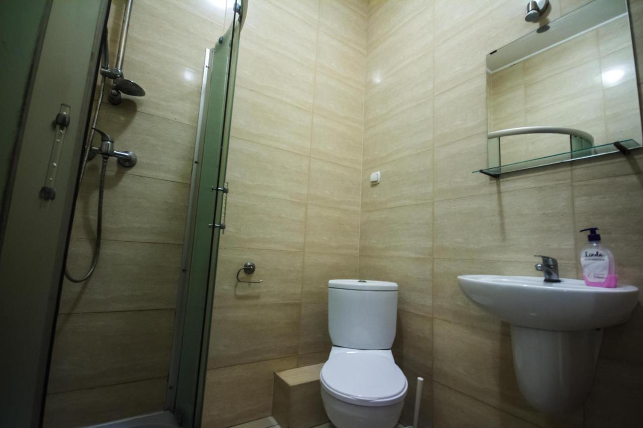Hostel Soleil Кутно Екстериор снимка